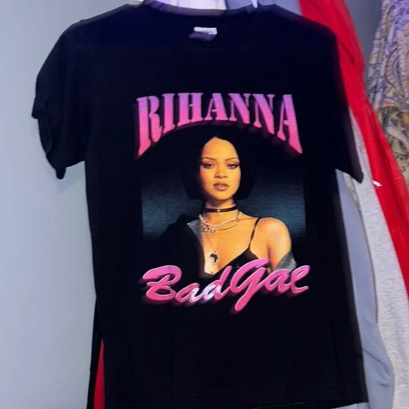 Small black Rihanna BadGal shirt - Picture 1 of 1